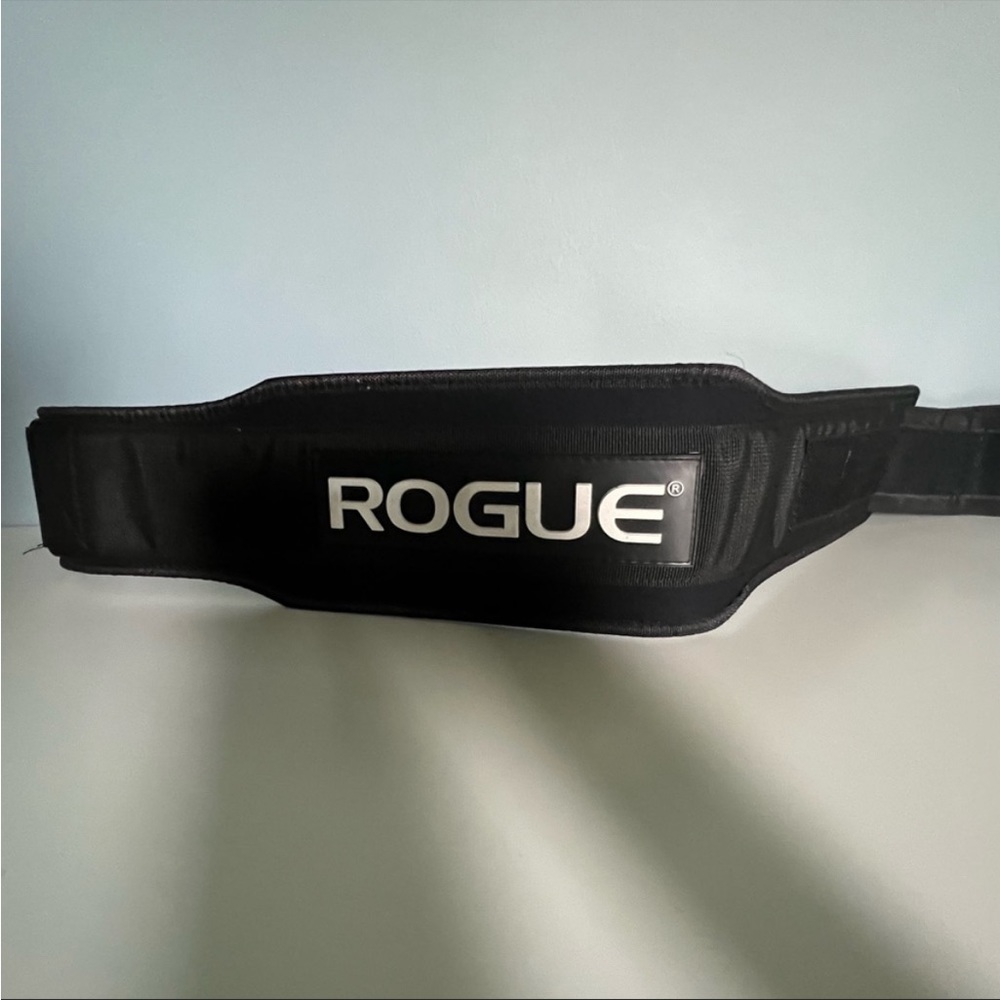 Rogue weightlifting belt